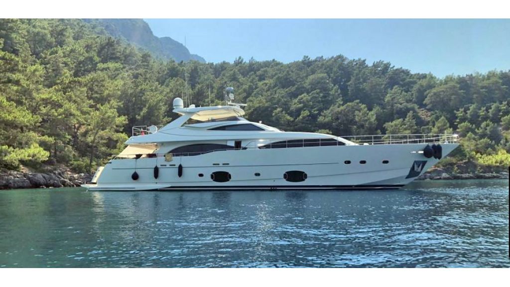 Luxury Motor Yacht Funda D (13)