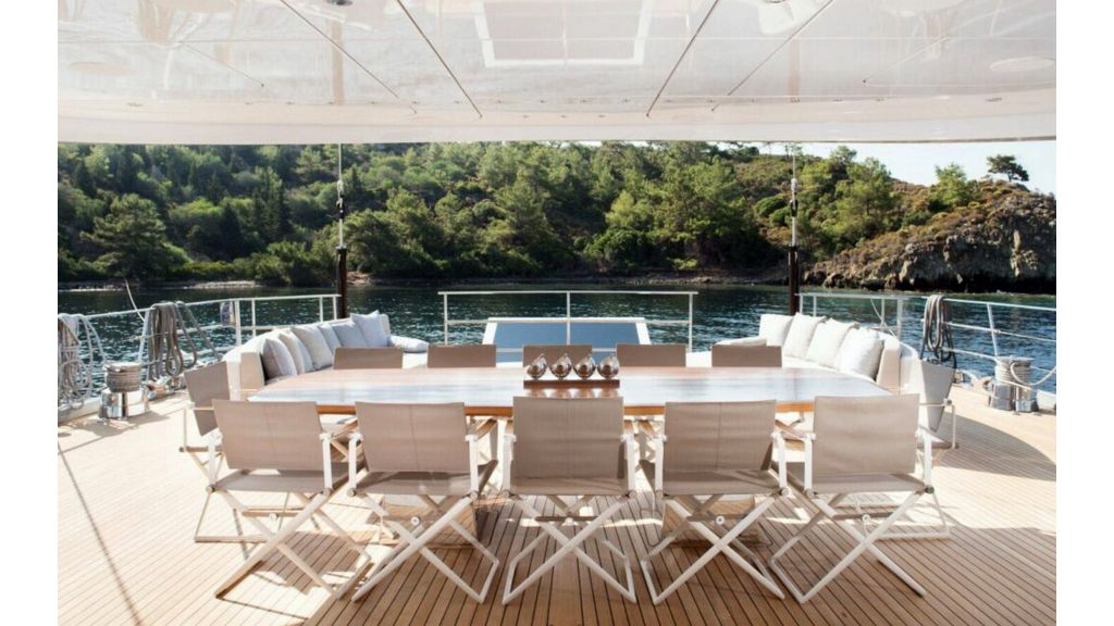 50m Luxury Sailing Yacht (21)