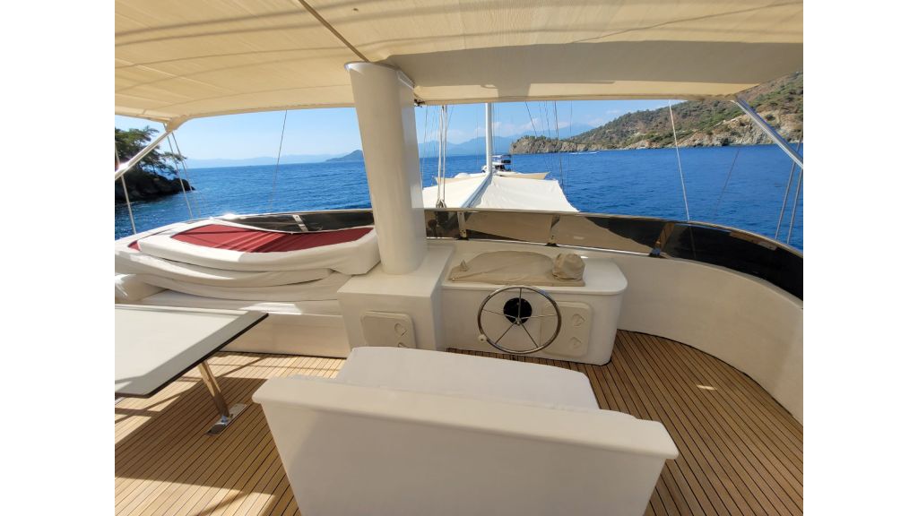 5 Cabins Transom Gulet (2)