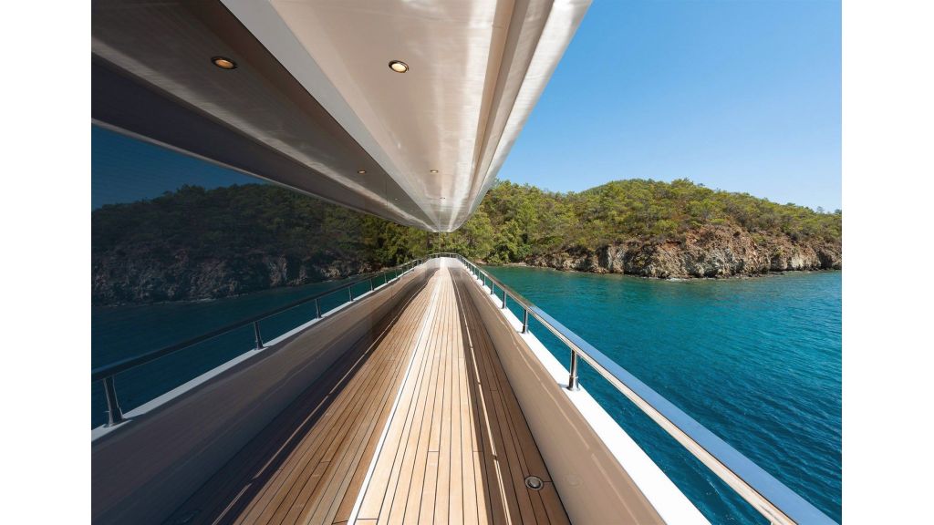 trideck 45m-luxury motor yacht (41)