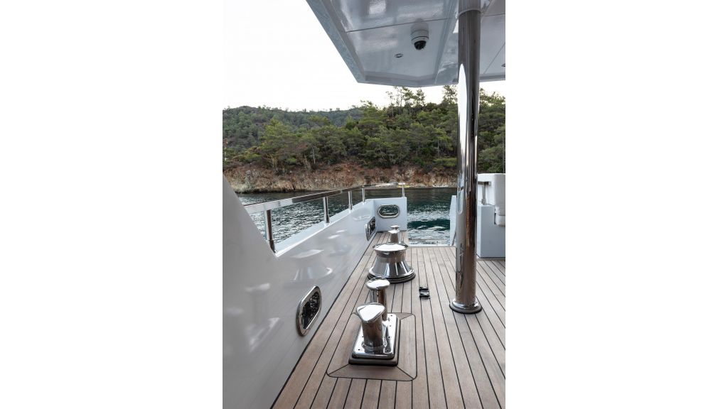 trideck 45m-luxury motor yacht (45)