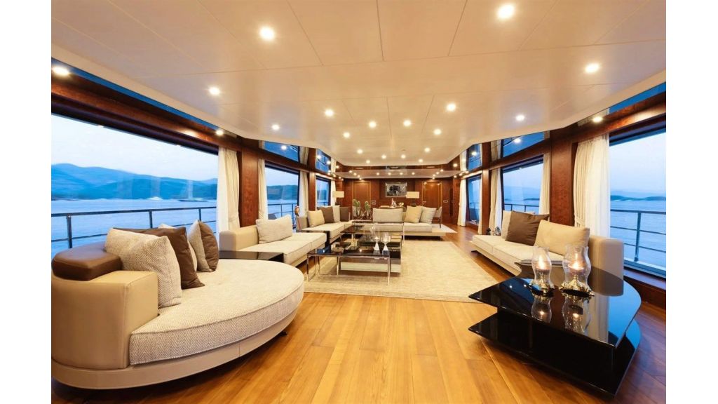 trideck 45m-luxury motor yacht