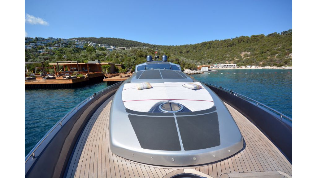 Pershing 88 For Charter (68)
