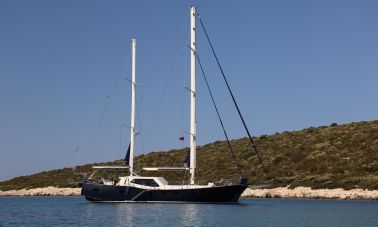 stell-hull-ce-class-cat-a-motor-sailor (1)
