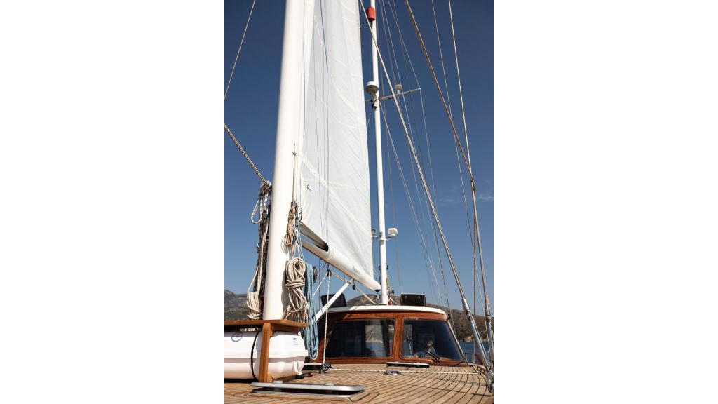 Laminated Sailing Yacht (22)