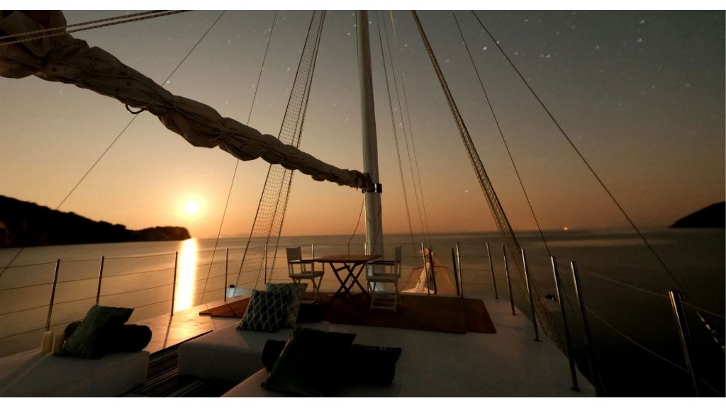 classic-sailing-yacht (22)