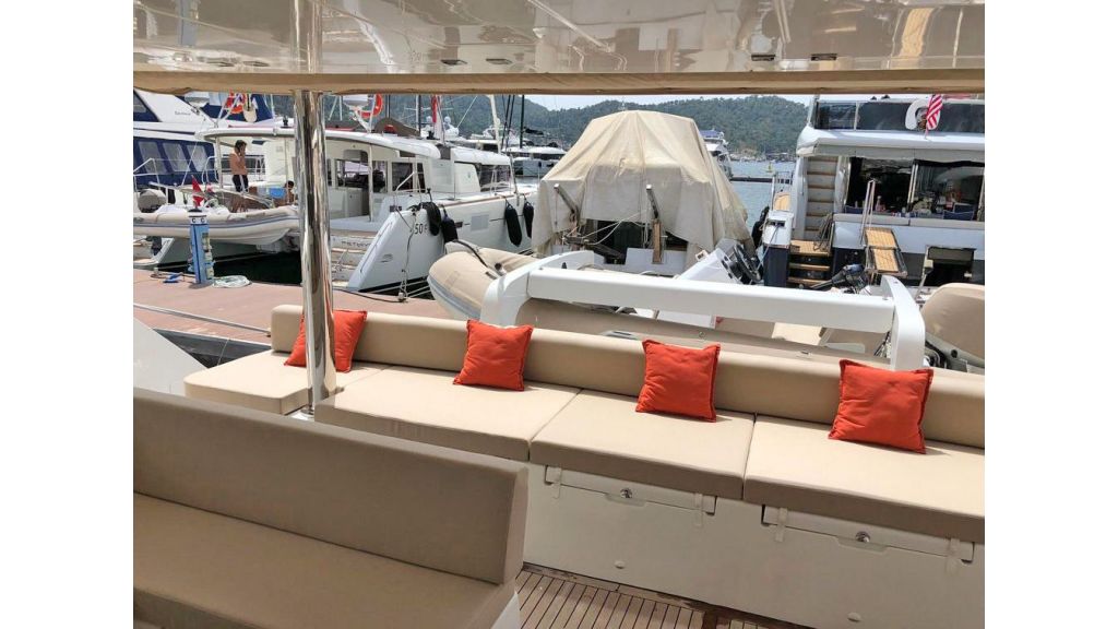 Lagoon 56 for sale (20)
