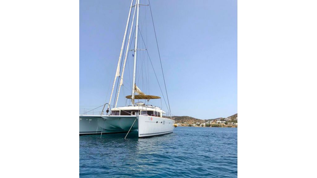 Lagoon 56 for sale (9)