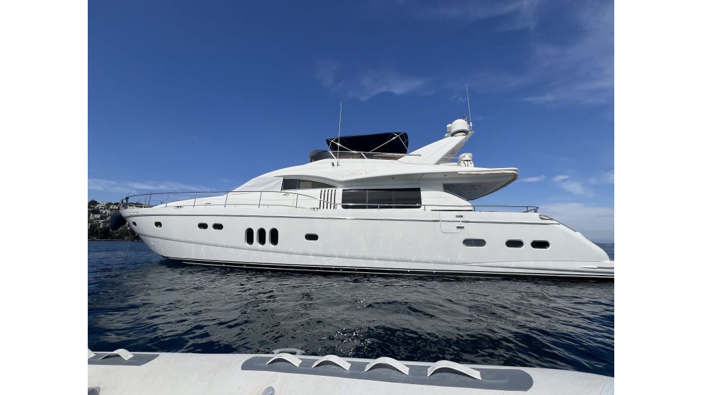 ciello-motor-yacht (001)