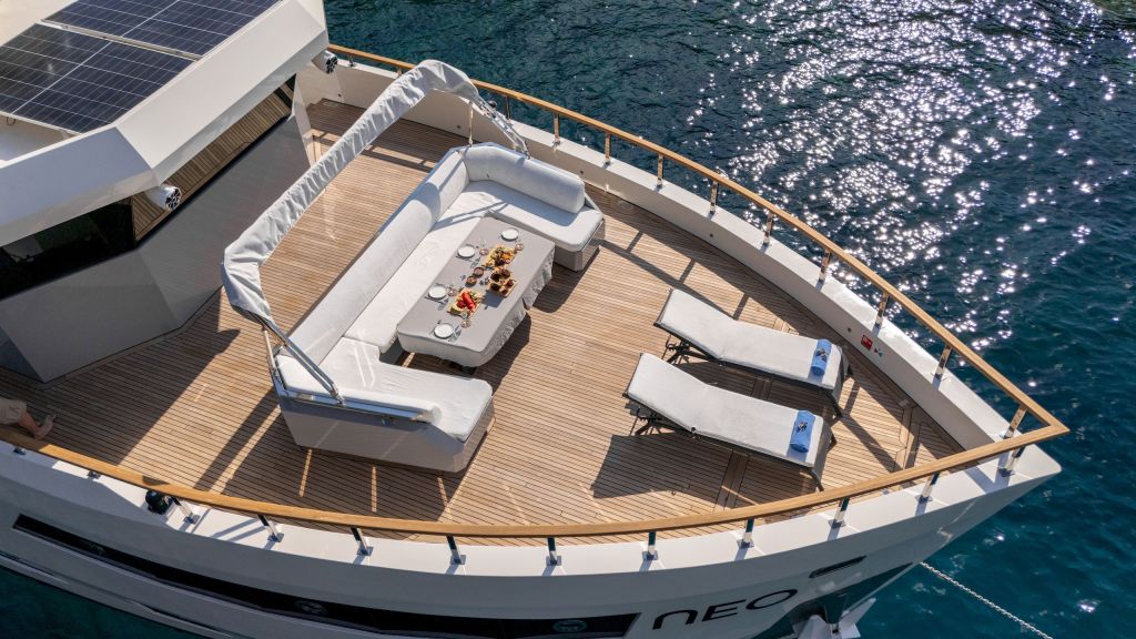 Neo Motoryacht Trawler (05)