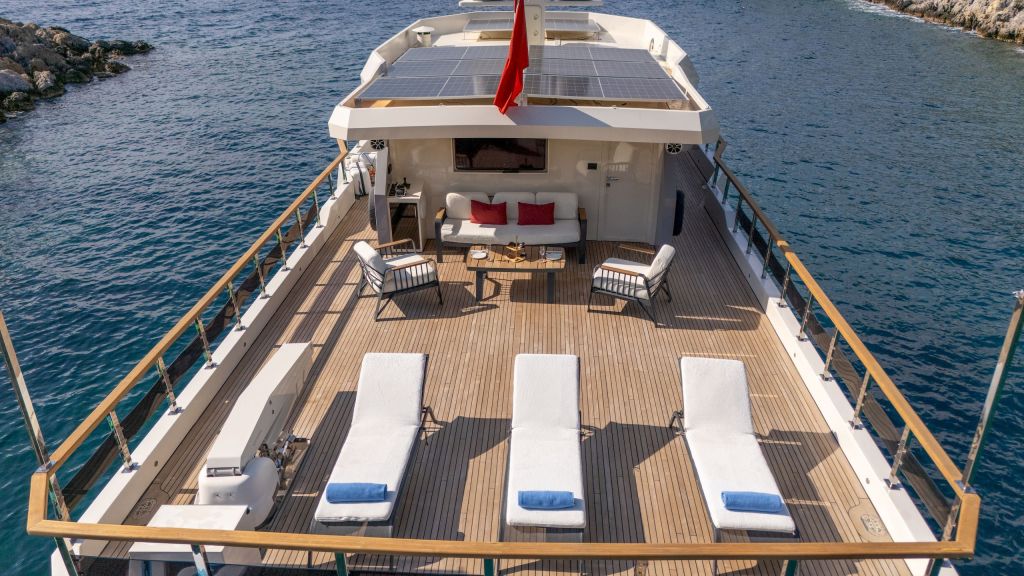 Neo Motoryacht Trawler (06)