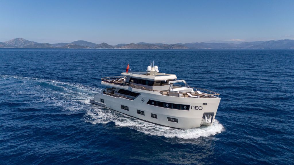 Neo Motoryacht Trawler (47)