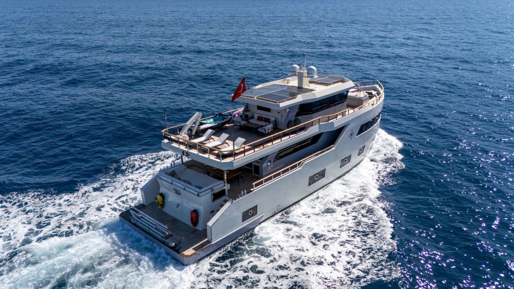 Neo Motoryacht Trawler (52)
