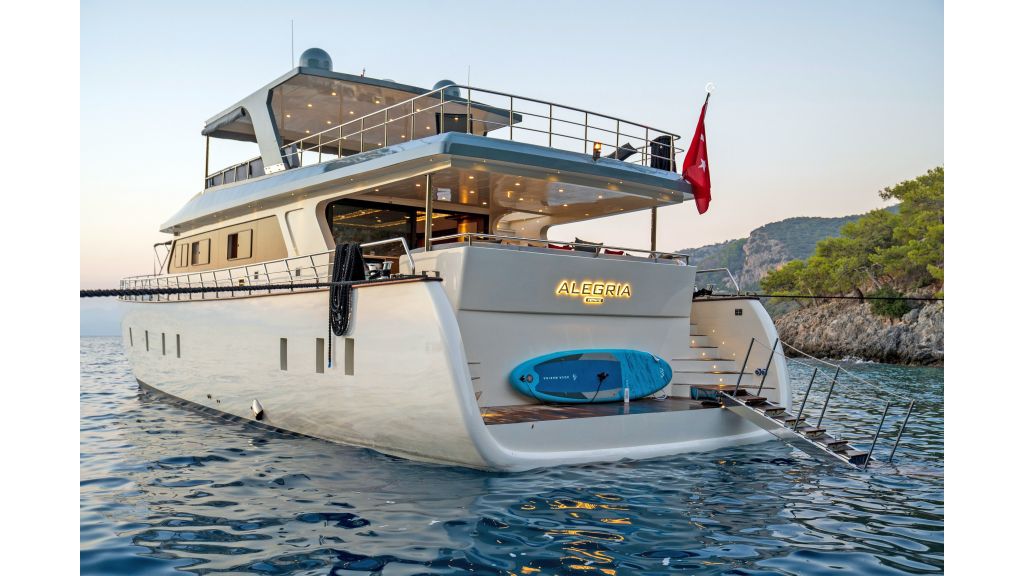 Alegria motor yacht (38)