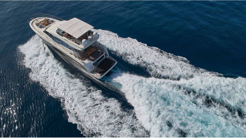 Simull-motor-yacht (1)