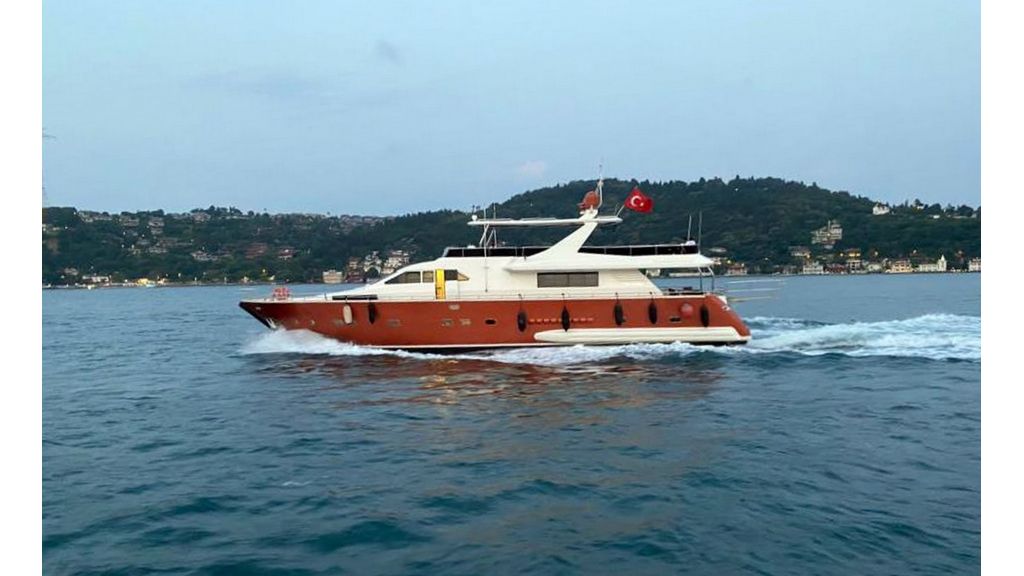 Eren c motor yacht (4)