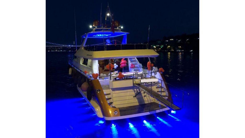 Eren c motor yacht (7)