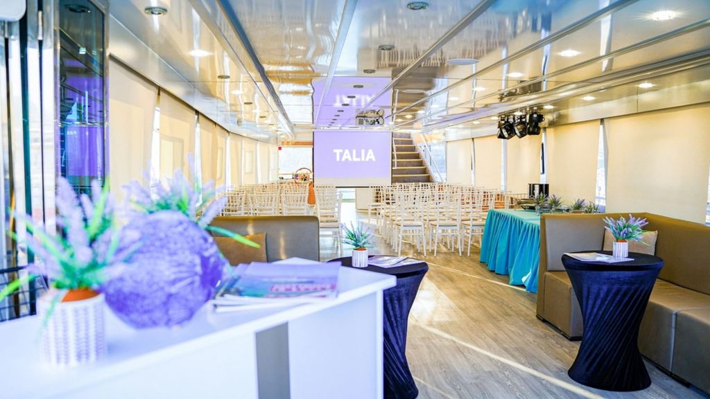 Talia Passenger Yacht (11)