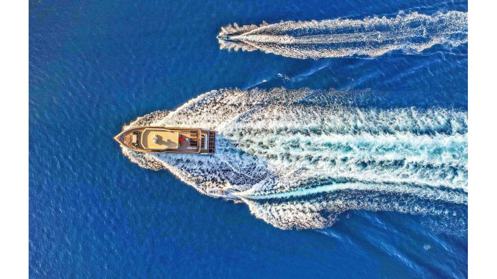 24m EXplorer Yacht (14)