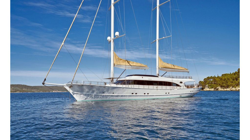 Acapella Sailing Yacht (38)