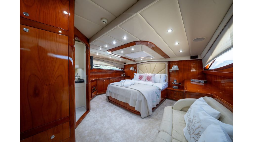 Custom Build 31M (543) master