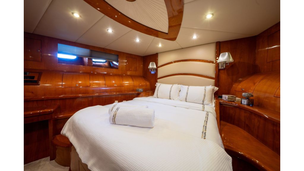 Custom Build 31M (553)