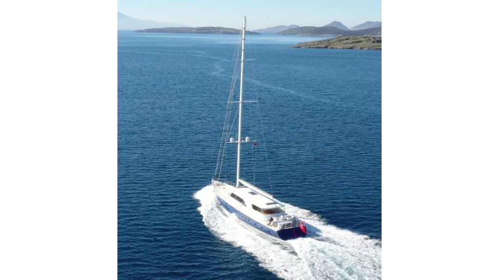 Modern Design Sailing Yacht (1)