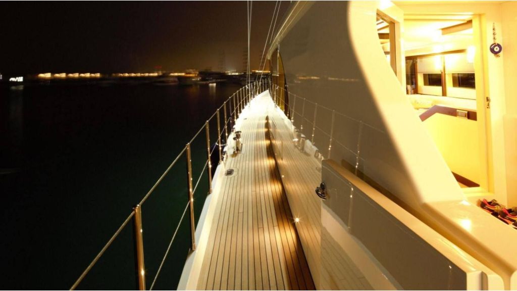 Modern Design Sailing Yacht (10)