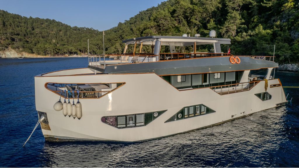 Nayk 3 Motor Yacht (0006)