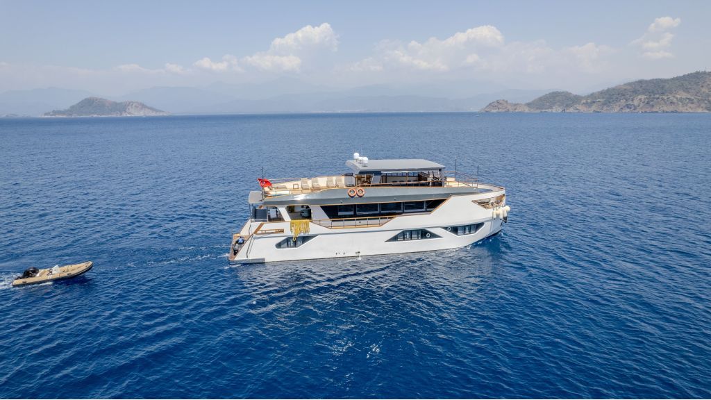 Nayk 3 Motor Yacht (0008)