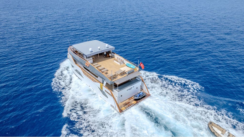 Nayk 3 Motor Yacht (0124)