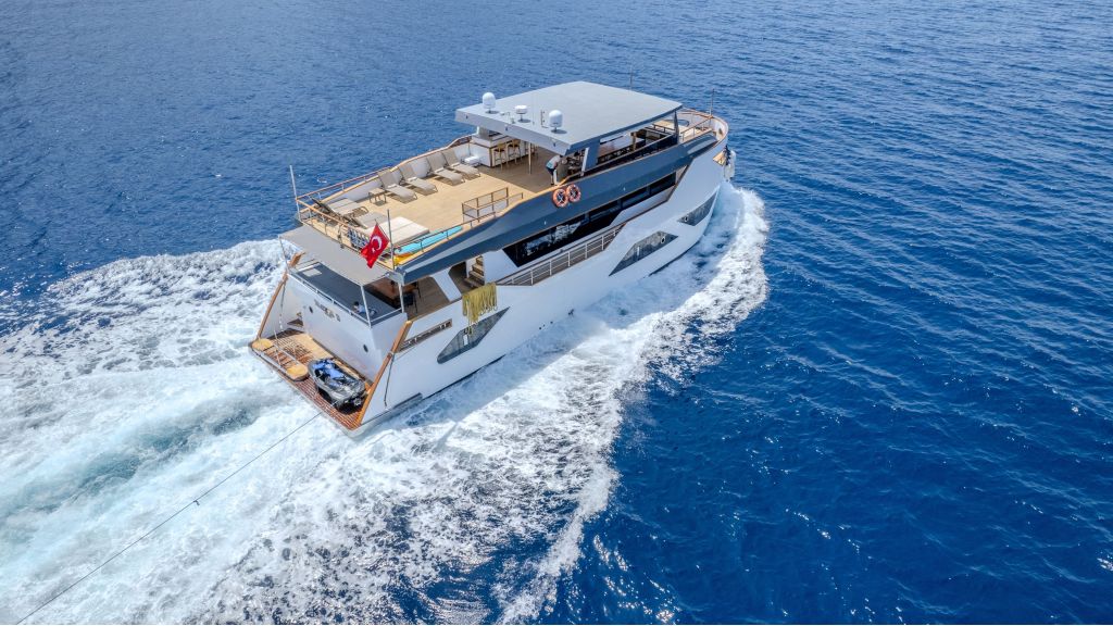 Nayk 3 Motor Yacht (0128)