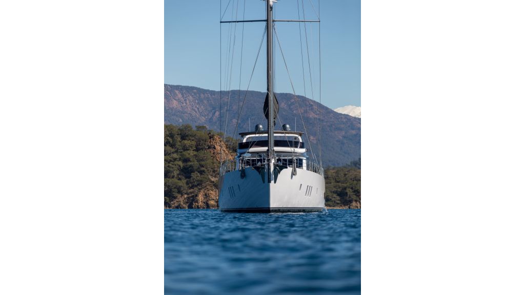New Style Sailing Yacht (11)