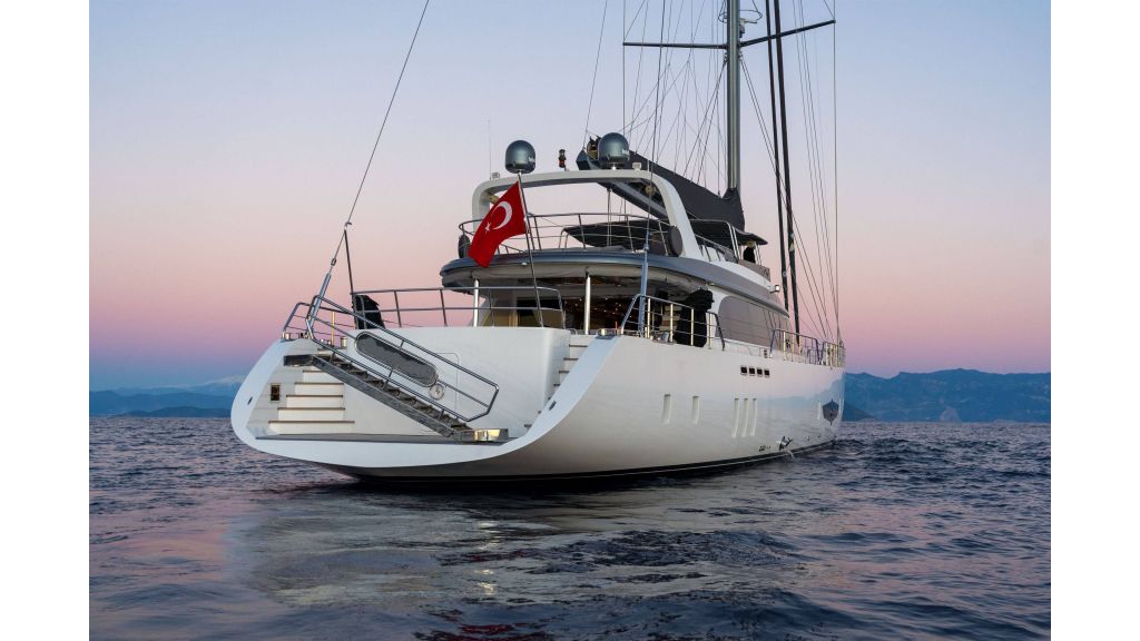 New Style Sailing Yacht (31)