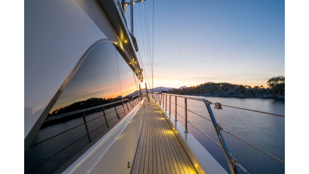 New Style Sailing Yacht (35)
