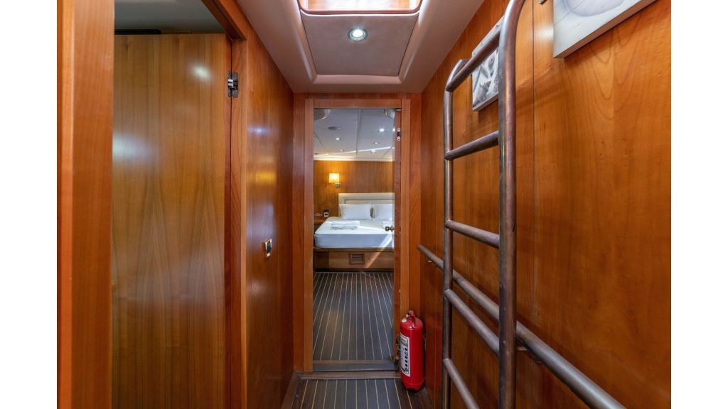 Five Cabins Gulet for Sale (24)