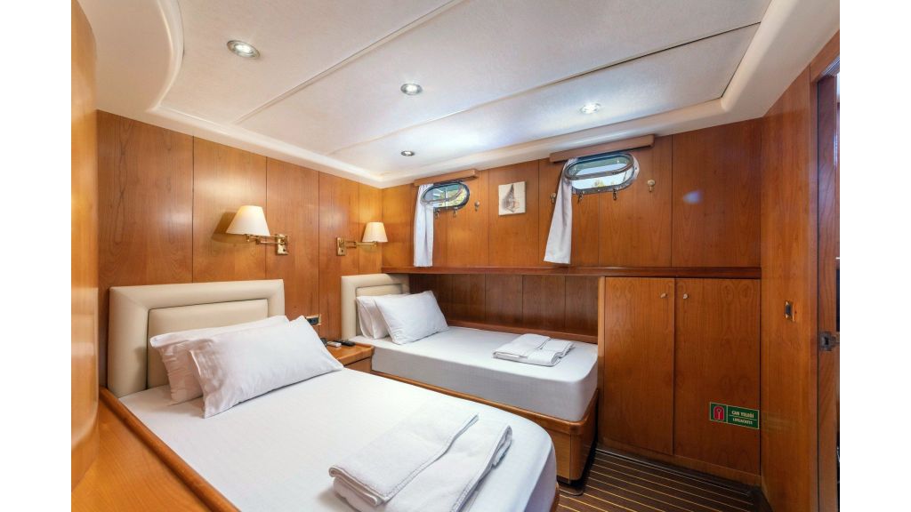 Five Cabins Gulet for Sale (34)