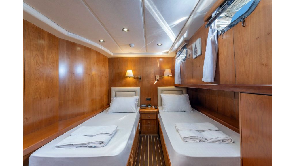 Five Cabins Gulet for Sale (35)
