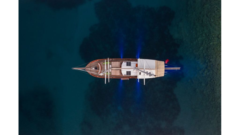 lorient Motor Yacht (005)