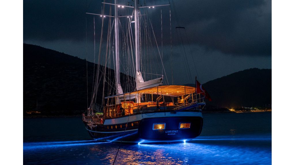 lorient Motor Yacht (006)
