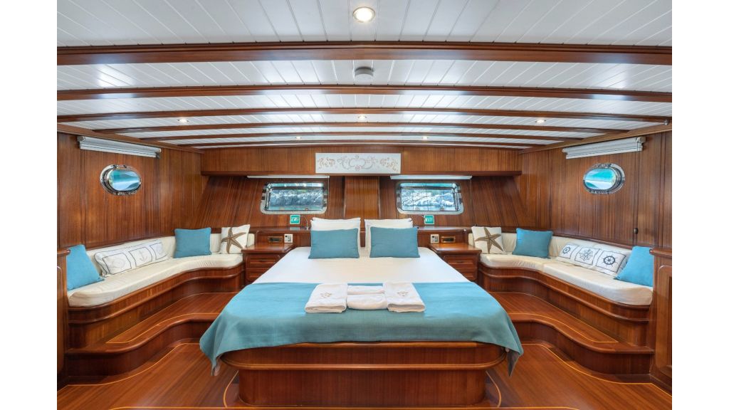 lorient Motor Yacht (026)