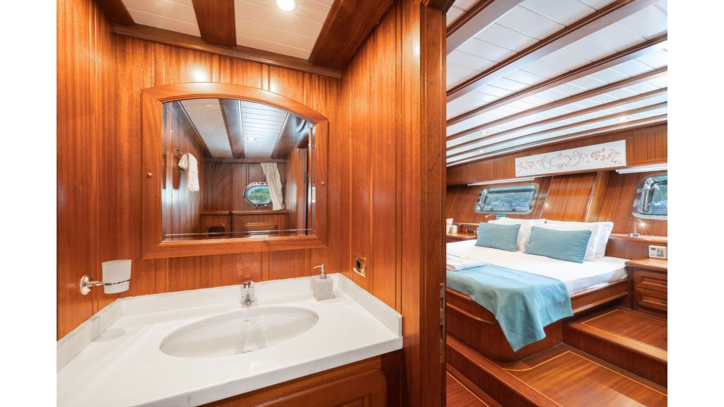 lorient Motor Yacht (029)