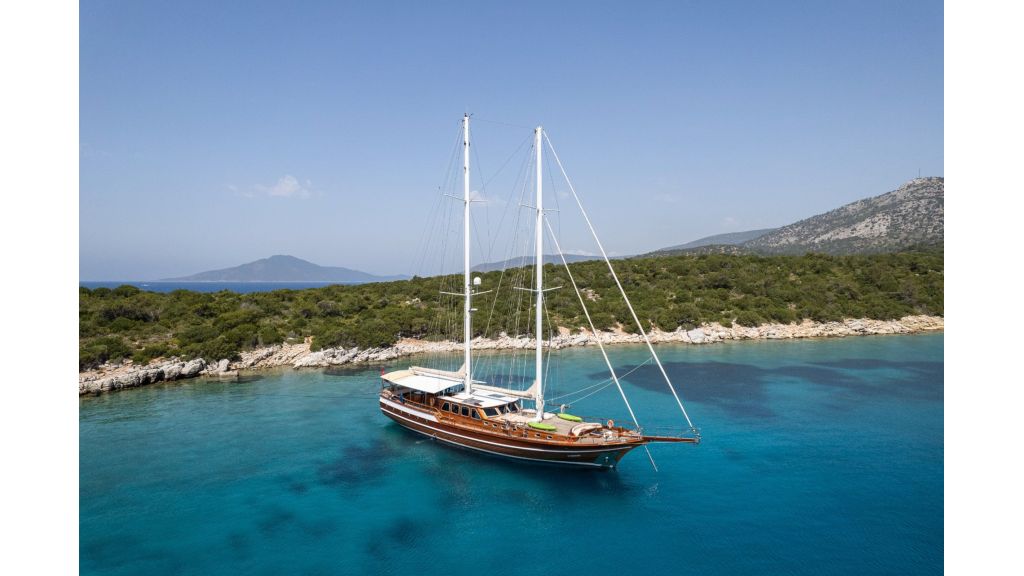lorient Motor Yacht MASTER (002)