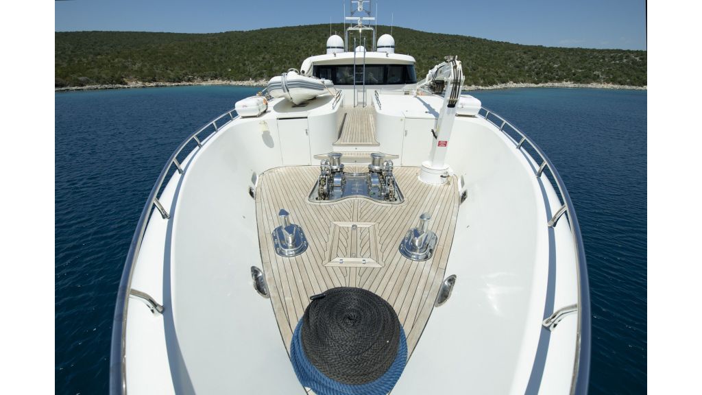 Vetro Motor Yacht for Sale (43)