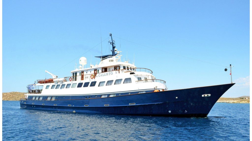 Callisto Motor Yacht charter