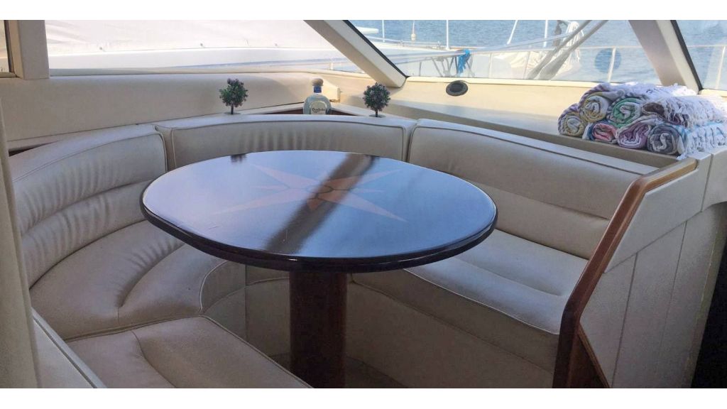 The Pearl Motor Yacht (11)