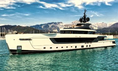 Admiral 181 ft Motor Yacht master