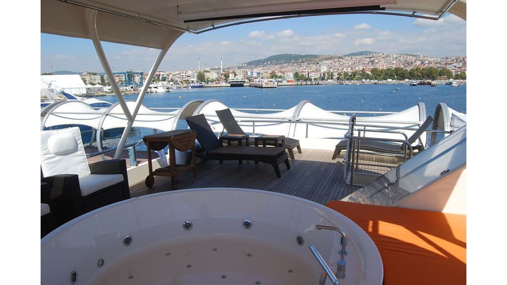 Well Abled Yacht (29)