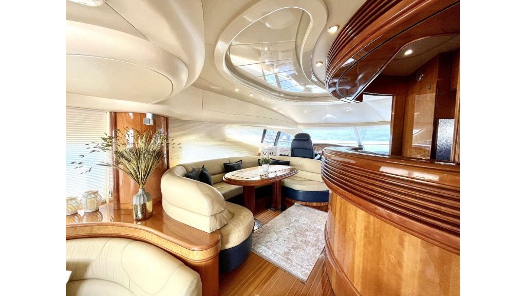 Destiniy Motor Yacht (08)