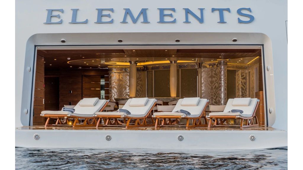 Elements Motor Yacht (0014)